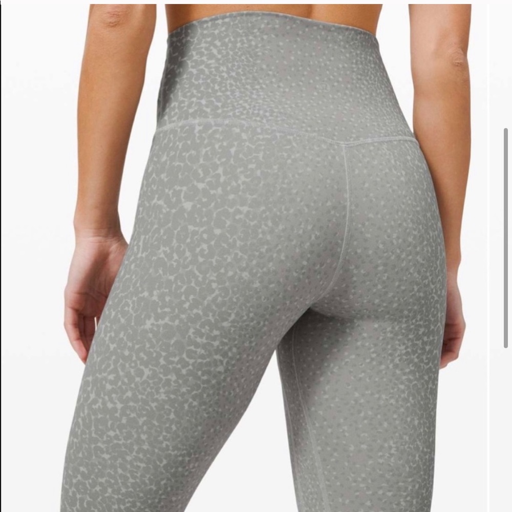 Lululemon Align HR pant 28” - Picture 4 of 8